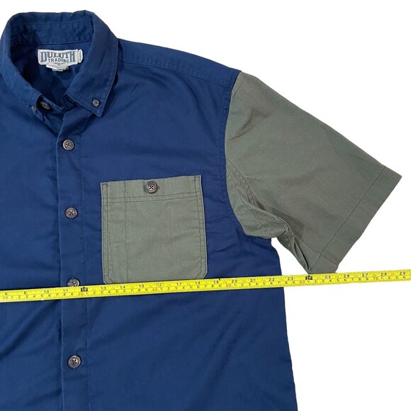 Duluth Trading Men's Everyday Shop Shirt Size Medium Green Blue Colorblock Retro - Picture 3 of 5